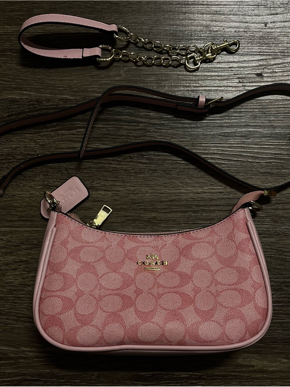 Coach Bag - Picture 3 of 3